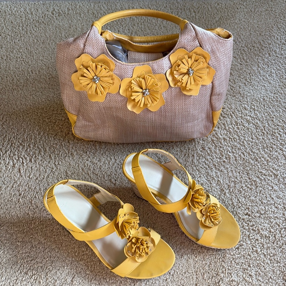 Avon fashion Wedge Sandals and Handbag